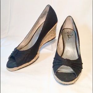 Life Stride Espadrille Wedge Heels